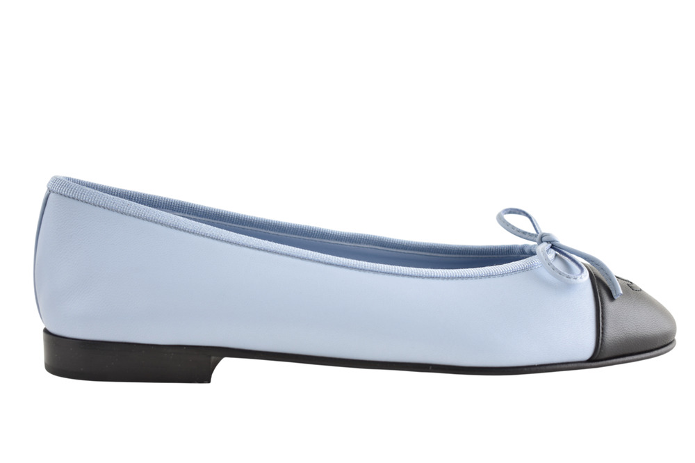 Chanel 26K Light Blue Lambskin Leather Black CC Cap Ballet Ballerina Flat 37.5